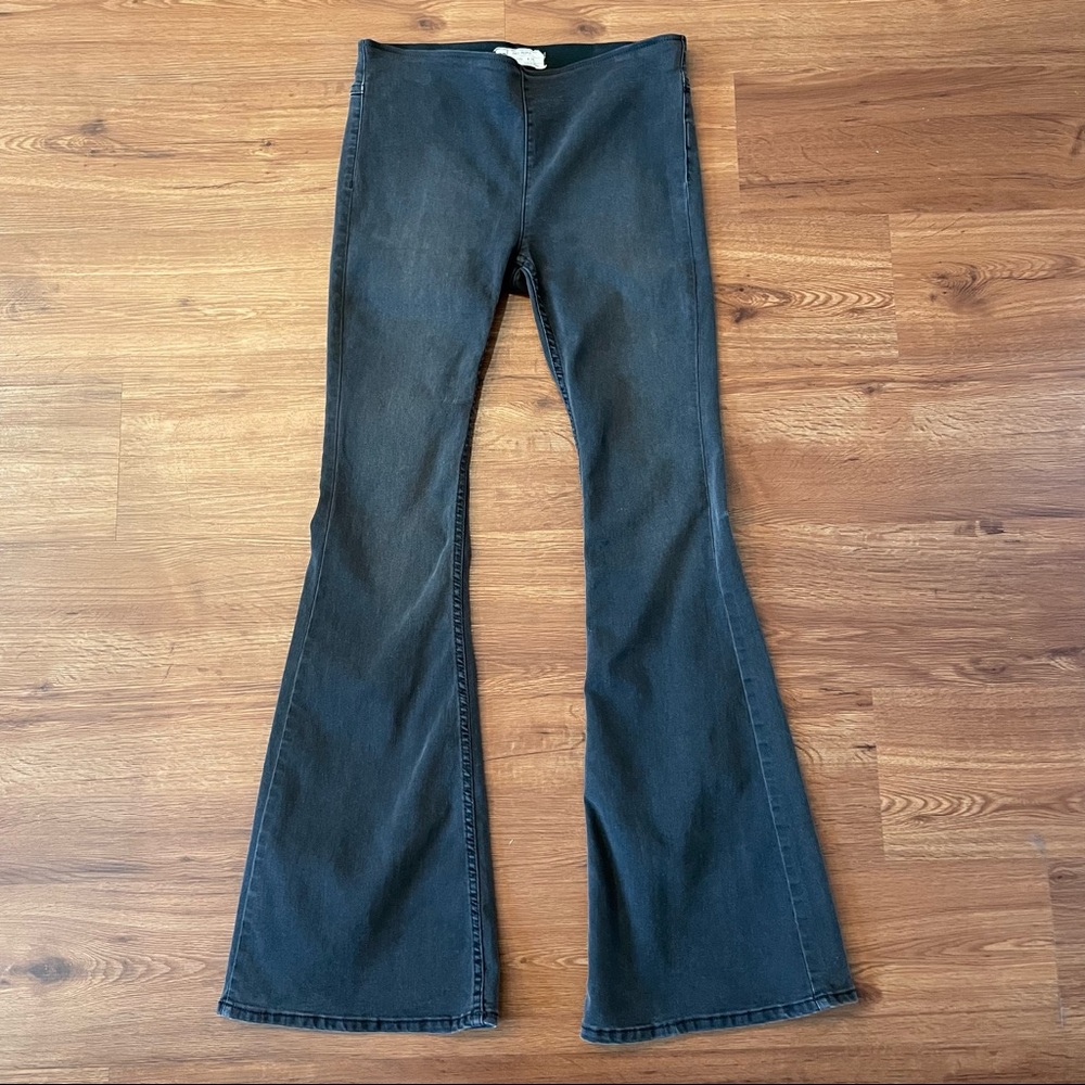 Free People High Waisted Black Flare Jeans Size 29